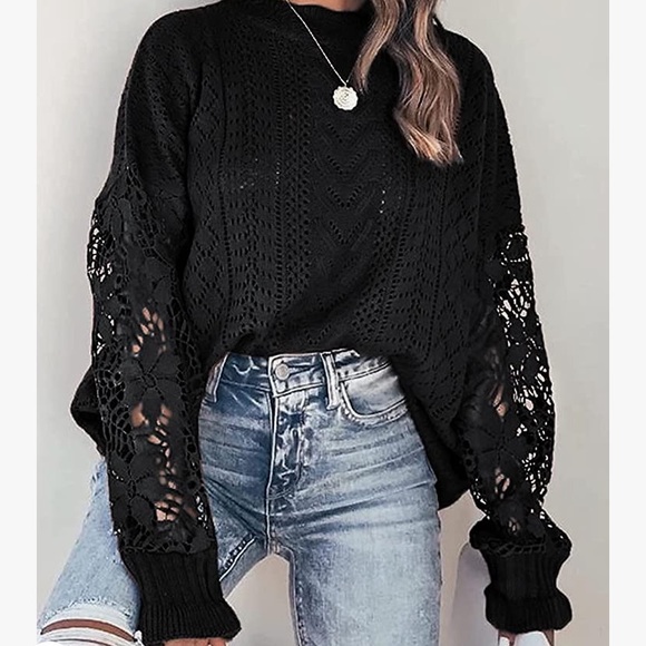 Black sweater - Picture 1 of 4